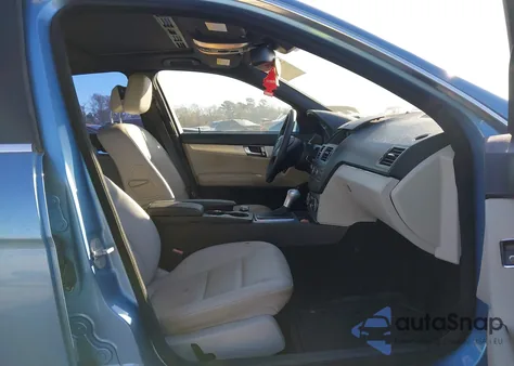 2010 Mercedes-Benz C 300 Sport from USA, damaged, VIN WDDGF5EB6AR095509